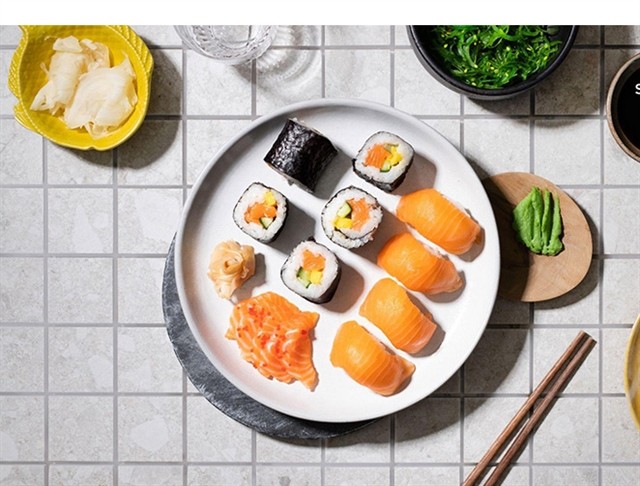 531059_5588949651747775_salmon1.jpg