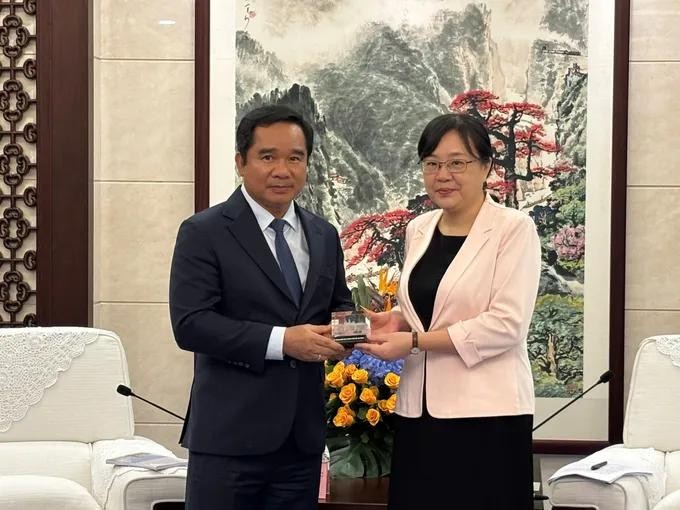 quang dong 2.jpg