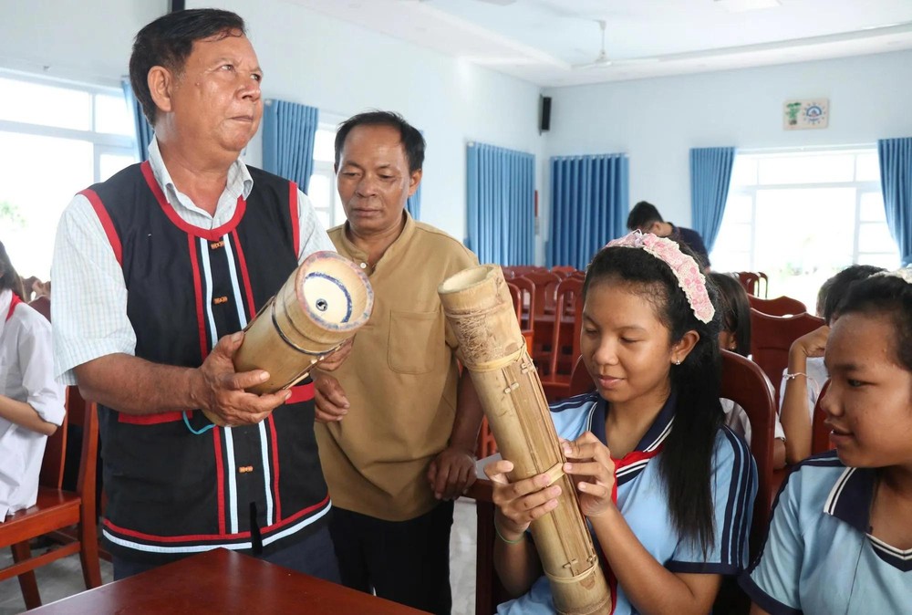 raglai.jpg