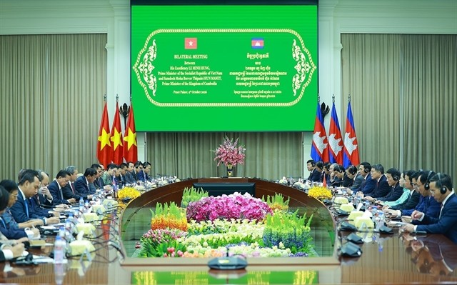 536640_5608178764851046_vna_potal_thu_tuong_le_minh_hung_hoi_dam_voi_thu_tuong_campuchia_hun_manet_9076833.jpg