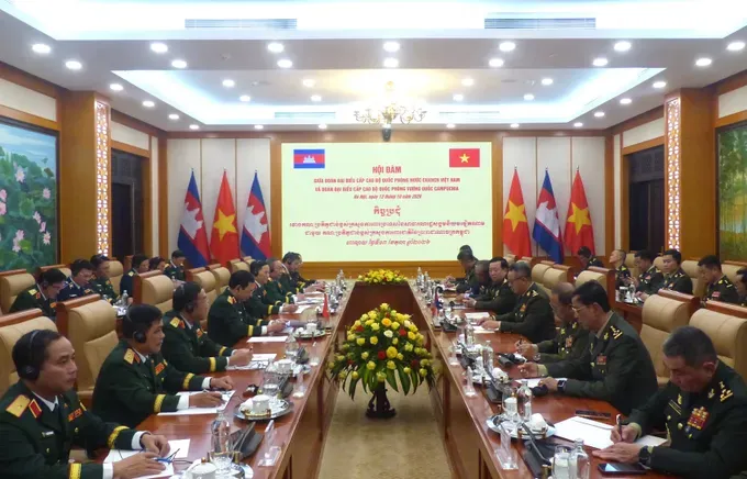 don-bt-quoc-phong-campuchia-8-3206-4625.jpg
