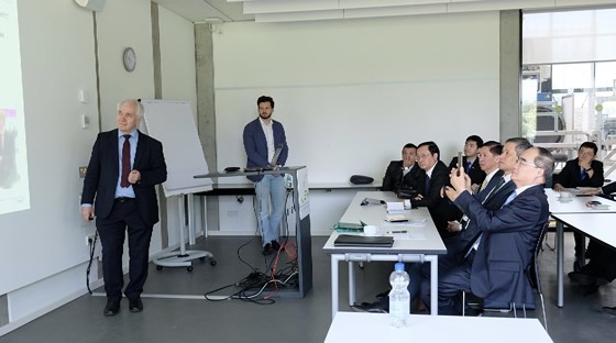 City delegation explores building future city of Germany  ảnh 3