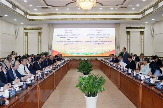 A meeting between the city leaders and EuroCham (Photo:VNA)