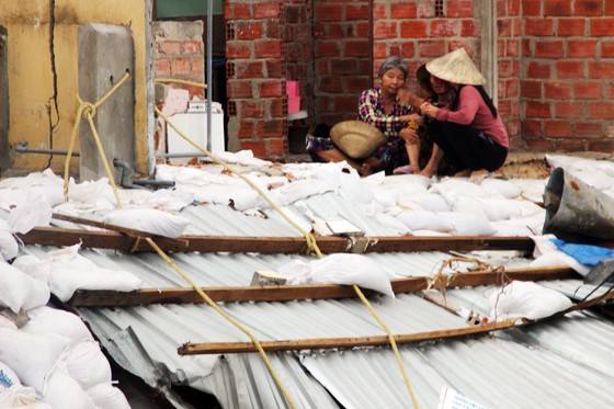 Typhoon Nakri forecast to strike land in Binh Dinh, Phu Yen  ảnh 16