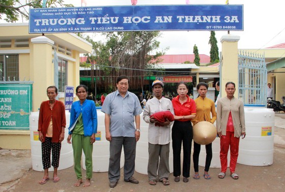 Vietnamese expatriates in Australia support drought-hit people ảnh 1