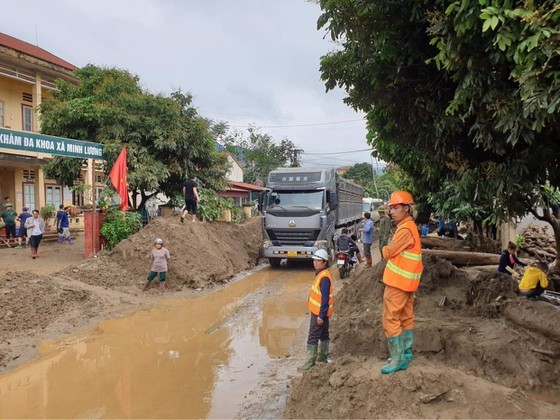 Deadly flash flood occurs in Lao Cai Province ảnh 8