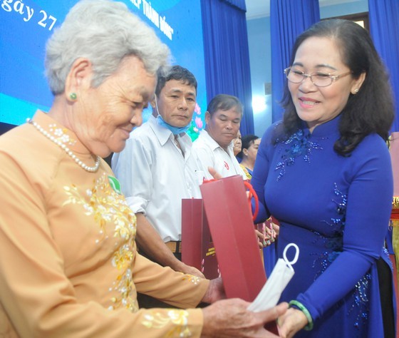 Cu Chi District names 171 streets after Vietnamese heroic mothers ảnh 3