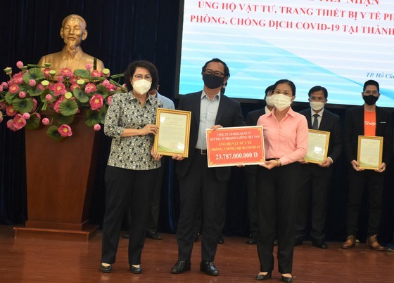 HCMC receives medical equipment, supplies worth over US$16.2 mln ảnh 3