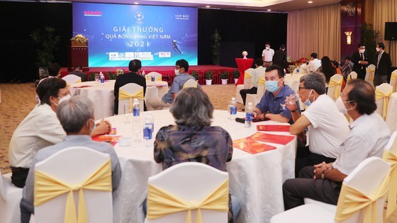 SGGP Newspaper launches Vietnamese Golden Ball Awards 2021 ảnh 5