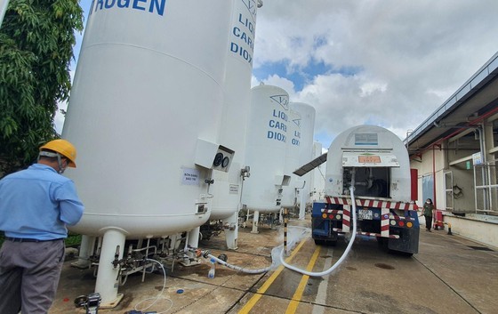 HCMC, Southern localities in huge need of medical oxygen supply ảnh 1