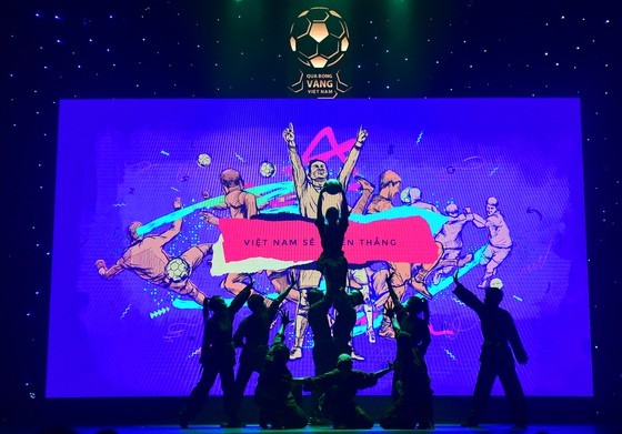 Hoang Duc, Huynh Nhu win Golden Ball Awards for men, women  ảnh 4