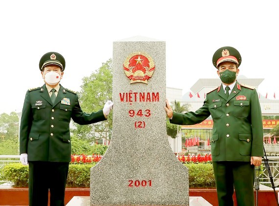 Vietnam, China hold seventh Border Defense Friendship Exchange ảnh 1