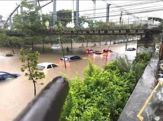 Incessant rains continue flooding Northern localities  ảnh 5