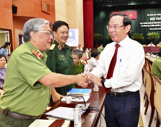 Scientific seminar on late General Mai Chi Tho opens  ảnh 5