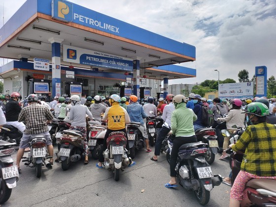 Many gas stations in Dong Nai close down right after reopening  ảnh 5