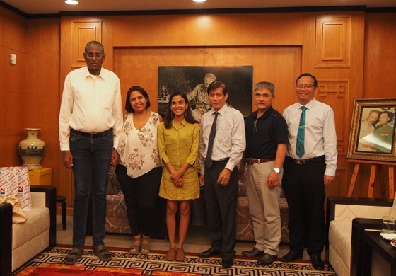 Cuba Granma Newspaper's delegation visits SGGP Newspaper ảnh 4