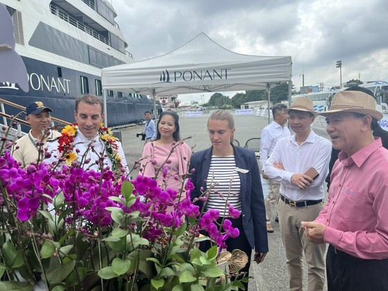 Ho Chi Minh City Department of Tourism welcomes international ship to Ho Chi Minh City port in early October 2022 Ho Chi Minh City Department of Tourism welcomes international ship to Ho Chi Minh City port in early October 2022