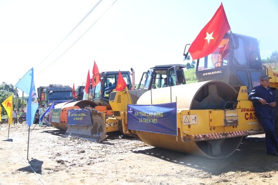The Khanh Hoa – Buon Ma Thuot Expressway project has three component projects.