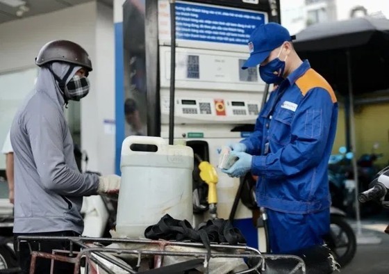 Gasoline prices have so far undergone 20 adjustments since the beginning of the year.