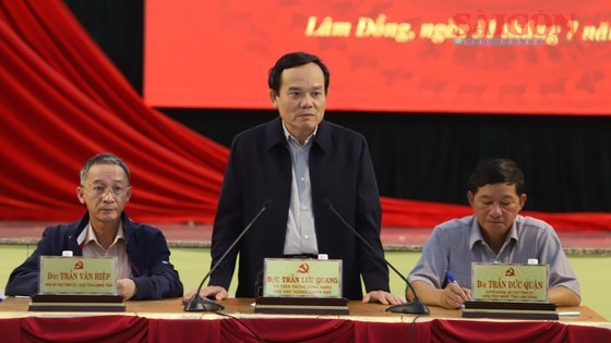 The working session between Deputy PM Tran Luu Quang and Lam Dong officials in Bao Loc city on July 31.