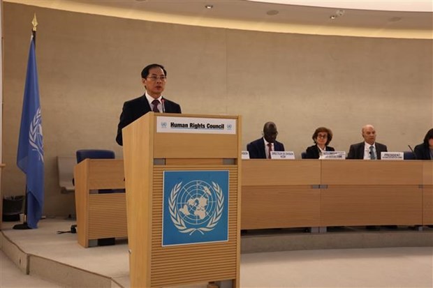 unhrc-2414.jpg