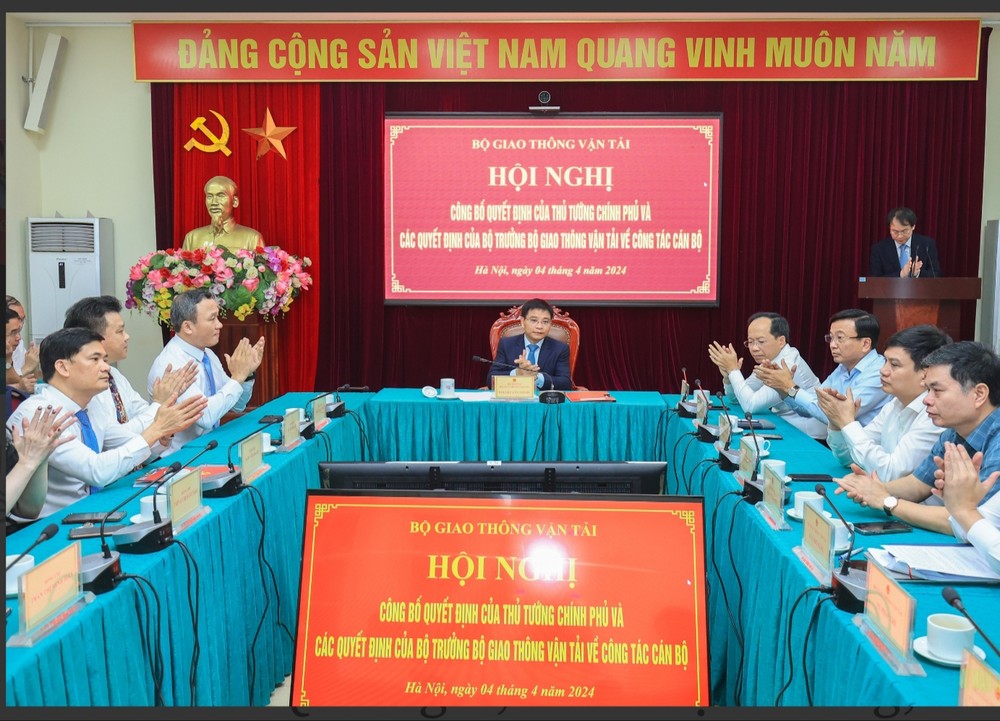 hoi-nghi-1469.jpg.jpg
