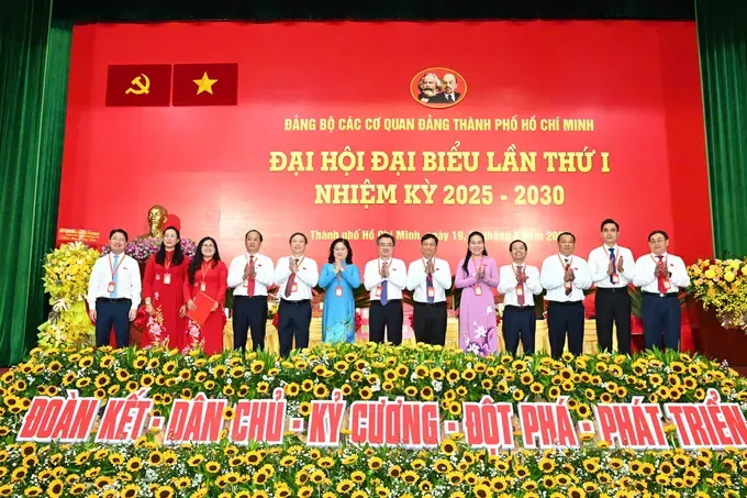 102-6132-407.jpg