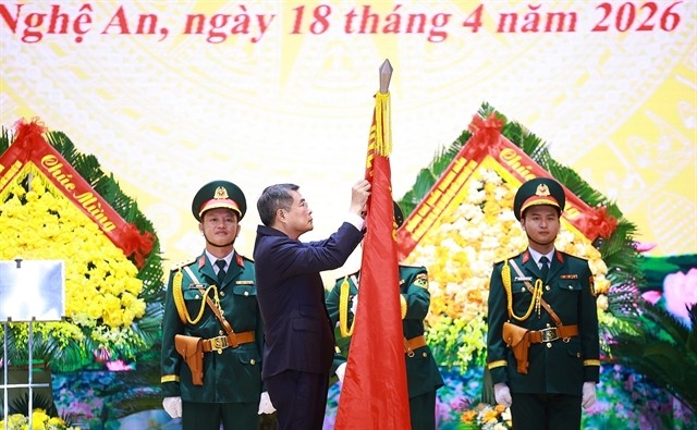 497949_5457738611741218_vna_potal_thu_tuong_du_le_don_nhan_danh_hieu_anh_hung_llvt_nhan_dan_cua_quan_khu_4_8711280.jpg