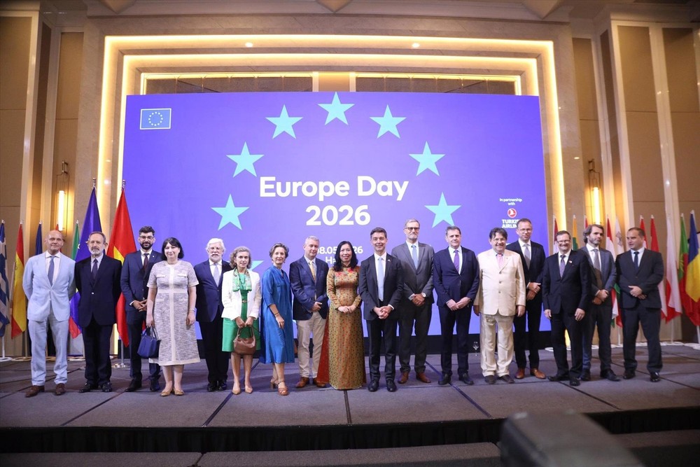 vna-potal-quan-he-viet-nam-eu-dang-tran-day-tiem-nang-but-pha-87499779-22-16-5.jpg