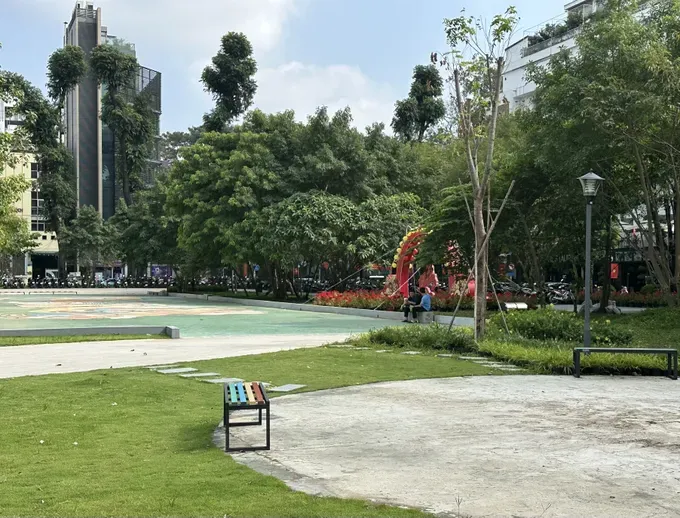 cong-vien-h1-4707-9629.jpeg
