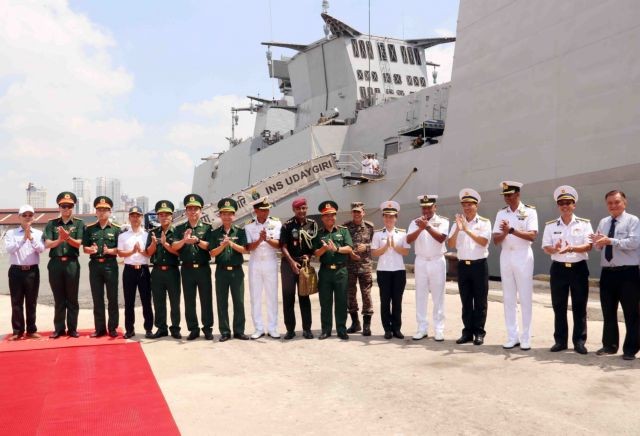 511385_5513728322877422_vna_potal_indian_navy_flotilla_begins_goodwill_visit_to_ho_chi_minh_city_8841218.jpg