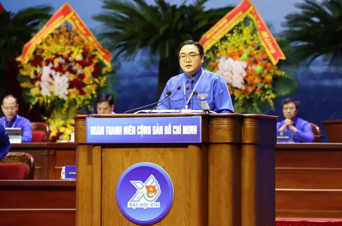 bi-thu-thanh-doan-tphcm-5456-1786.jpg