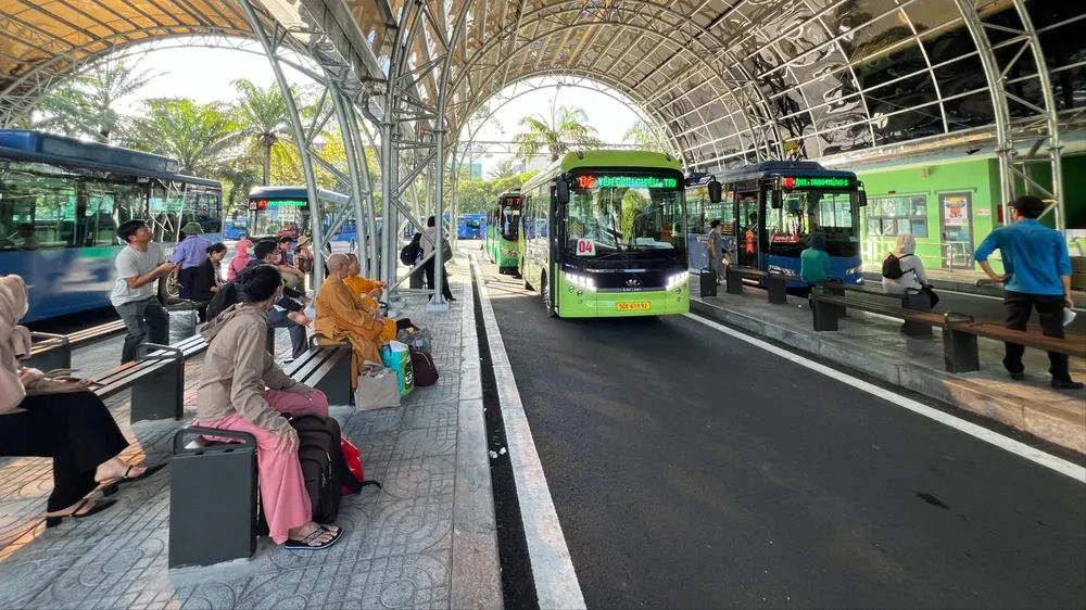 tram6-8956-8556.jpg
