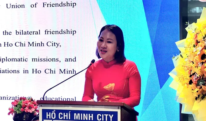 hong-xuan-4360-835.jpg
