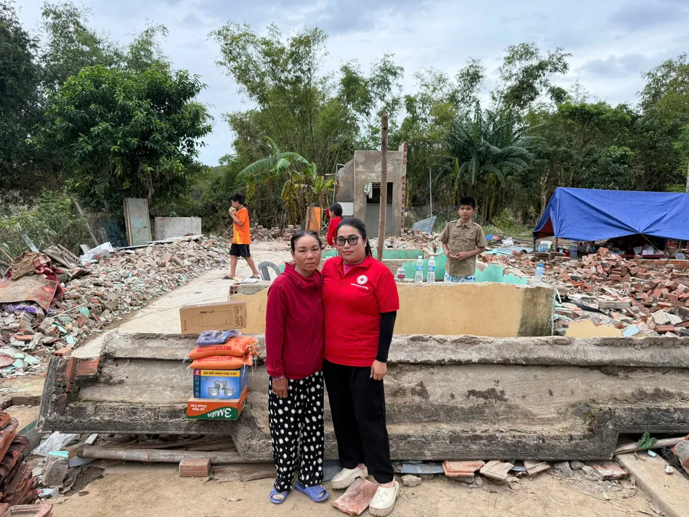 Xe Chánh Phú Hòa 4.jpg