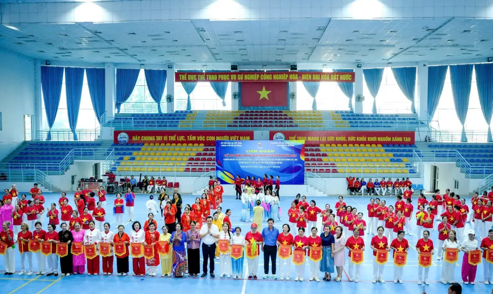 Sôi nổi hoạt động chào mừng 80 năm ngành thể dục thể thao