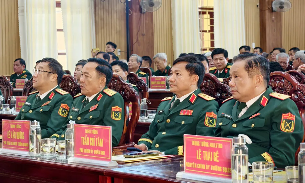 sư 7 9.jpg