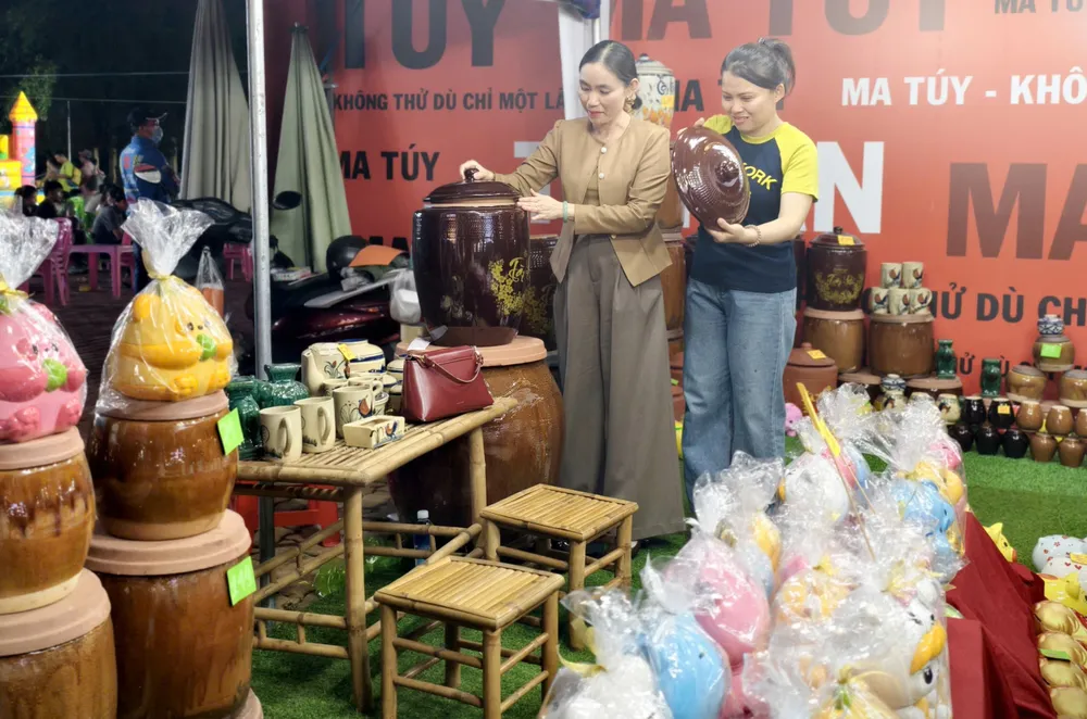 Tuần lễ 13.jpg