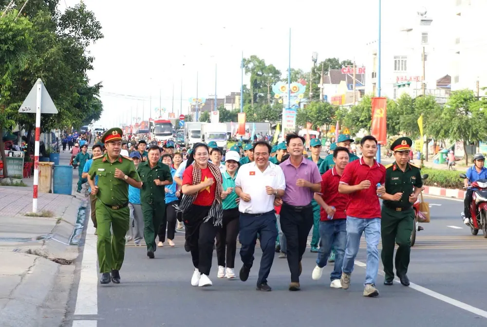 Tân Khánh 1.jpg