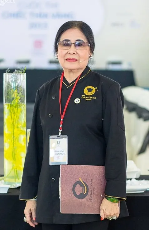 Nhà giáo ưu tú, chuyên gia văn hóa ẩm thực Triệu Thị Chơi qua đời ảnh 1