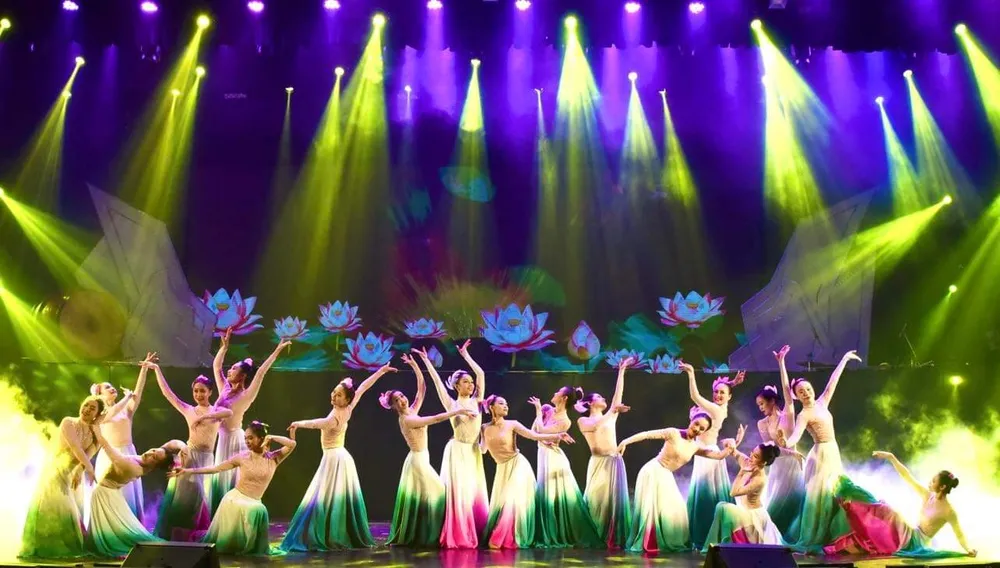 Công diễn hai chương trình nghệ thuật đặc sắc của TPHCM ảnh 1