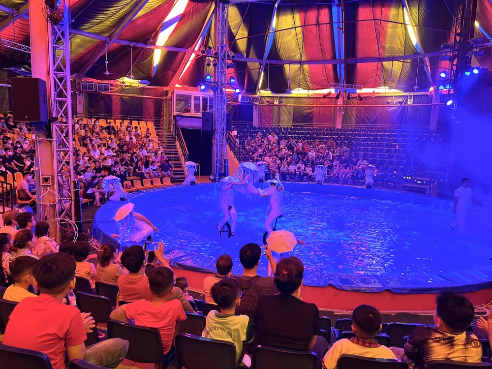 NSND Kim Cương chăm lo trẻ em mồ côi trong đại dịch ảnh 2