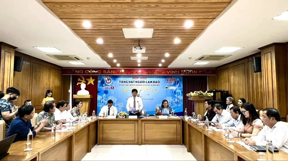 Hội thi Tiếng hát người làm báo - Âm vang vọng cổ ảnh 1