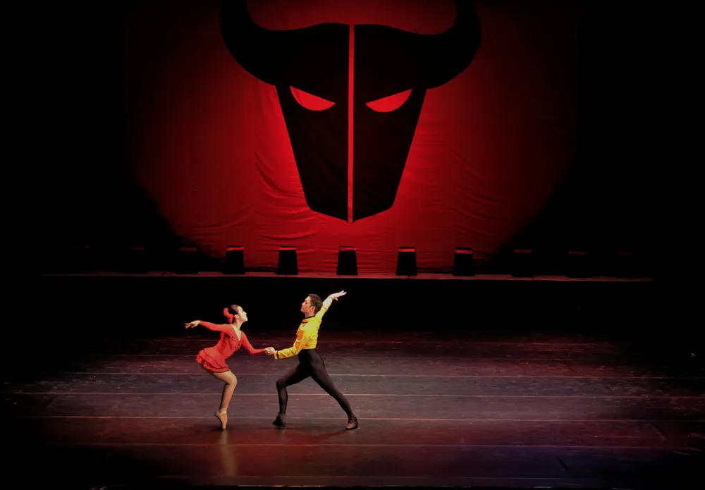 Tổ khúc ba lê Carmen có nhiều màn trình diễn đẹp và hấp dẫn. Ảnh: HBSO