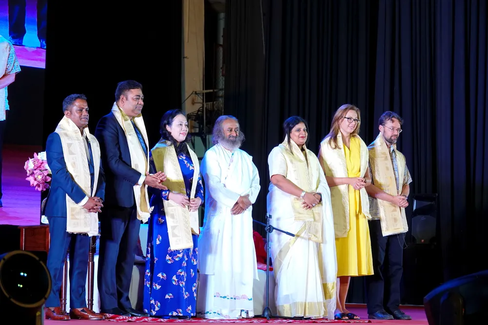 An Do - cac dai bieu.JPG