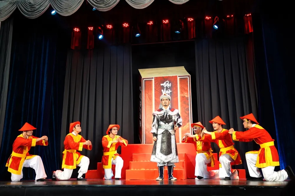 Vo Tanh - Nhan nghia thieu minh - Ngoc Bau.JPG