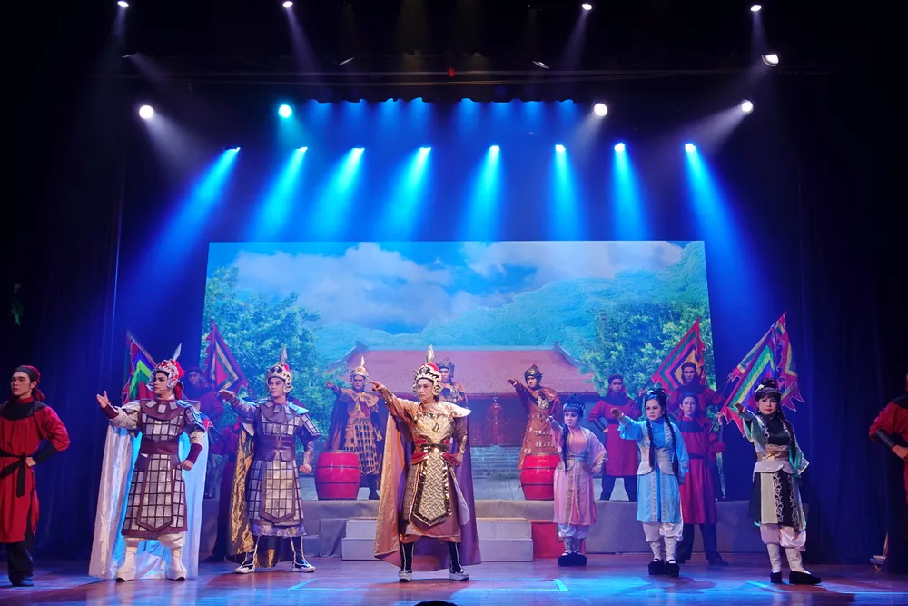 Sam vang dong Nhu Nguyet.JPG