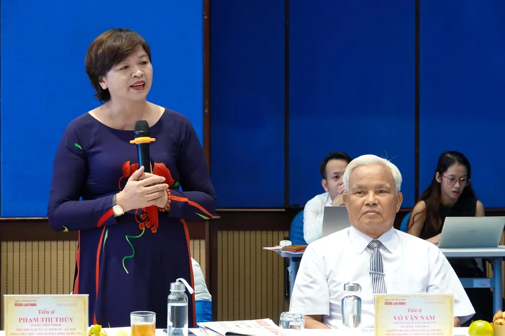 TS Pham Thi Thuy-min.png