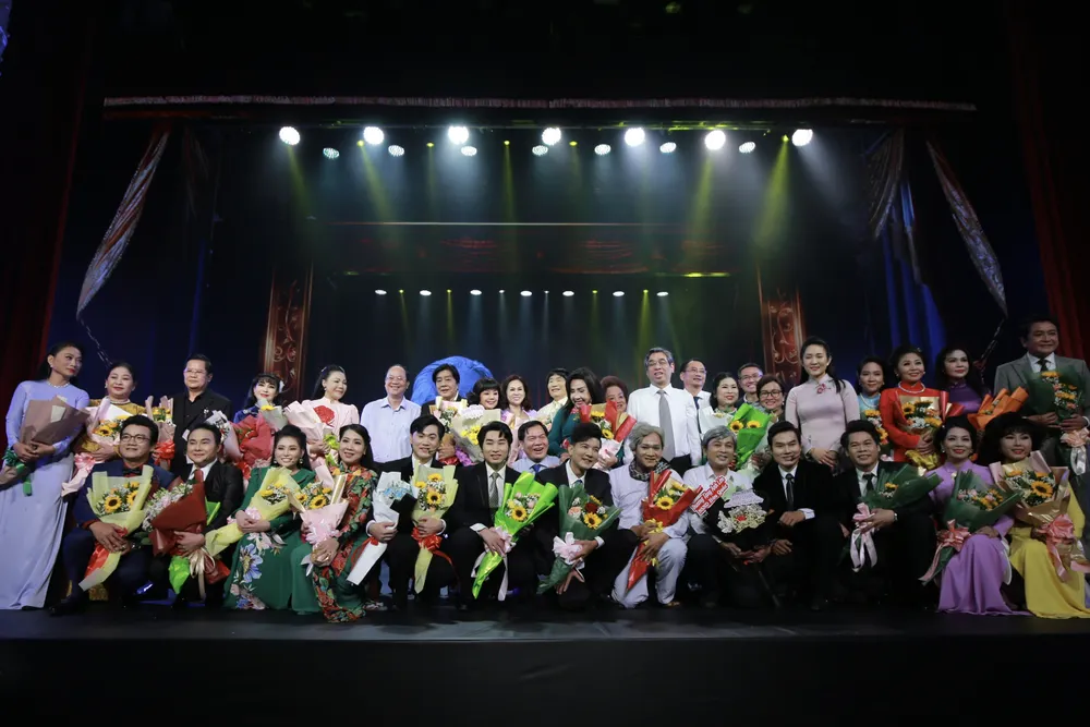 lanh dao TP - CT Vien Chau.jpg