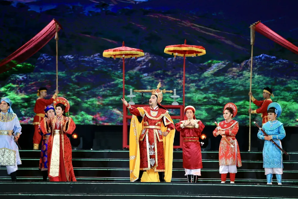 Nhac canh Tay Son buoc chan hao kiet.jpg